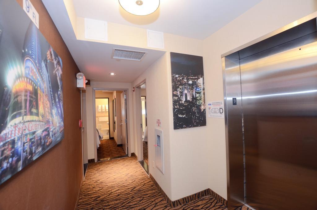 Howard Johnson Soho ニューヨーク エクステリア 写真